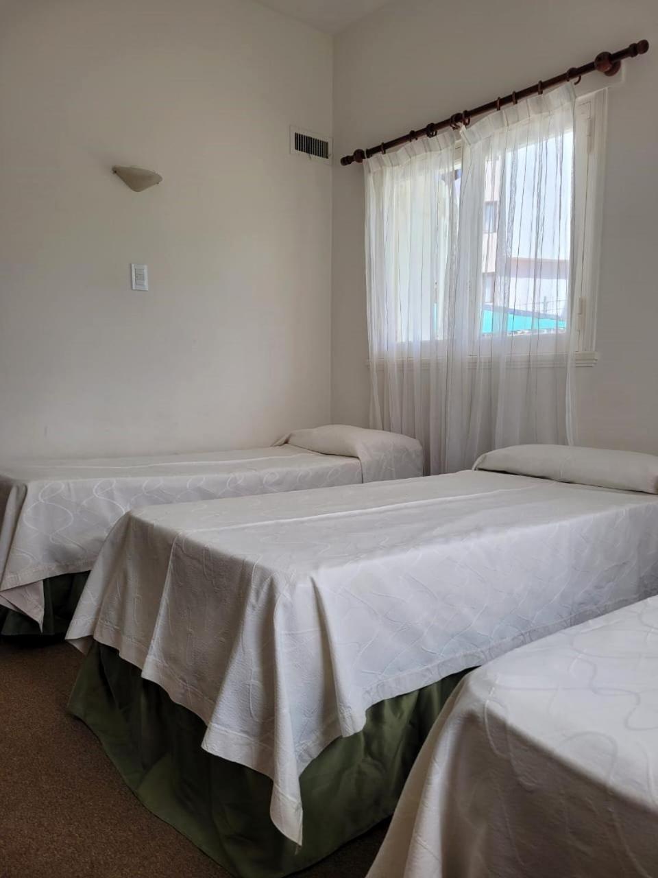 108 Y El Mar - Hotel Tejas Rojas Villa Gesell Pokój zdjęcie